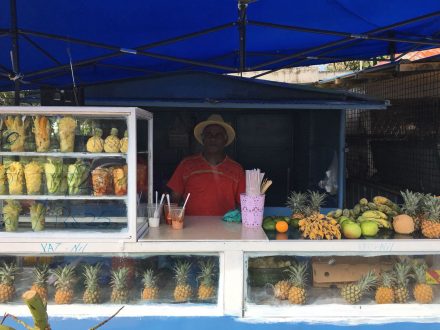 Hello_Mauritius_Kumas_and_Dias_Fruits_Store_Blue_Bay_Parking_Area